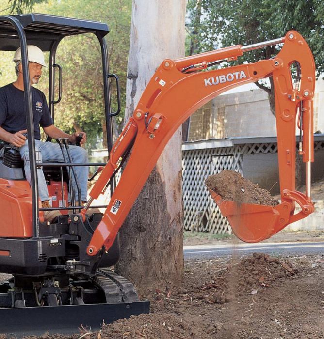mini excavator digging hole